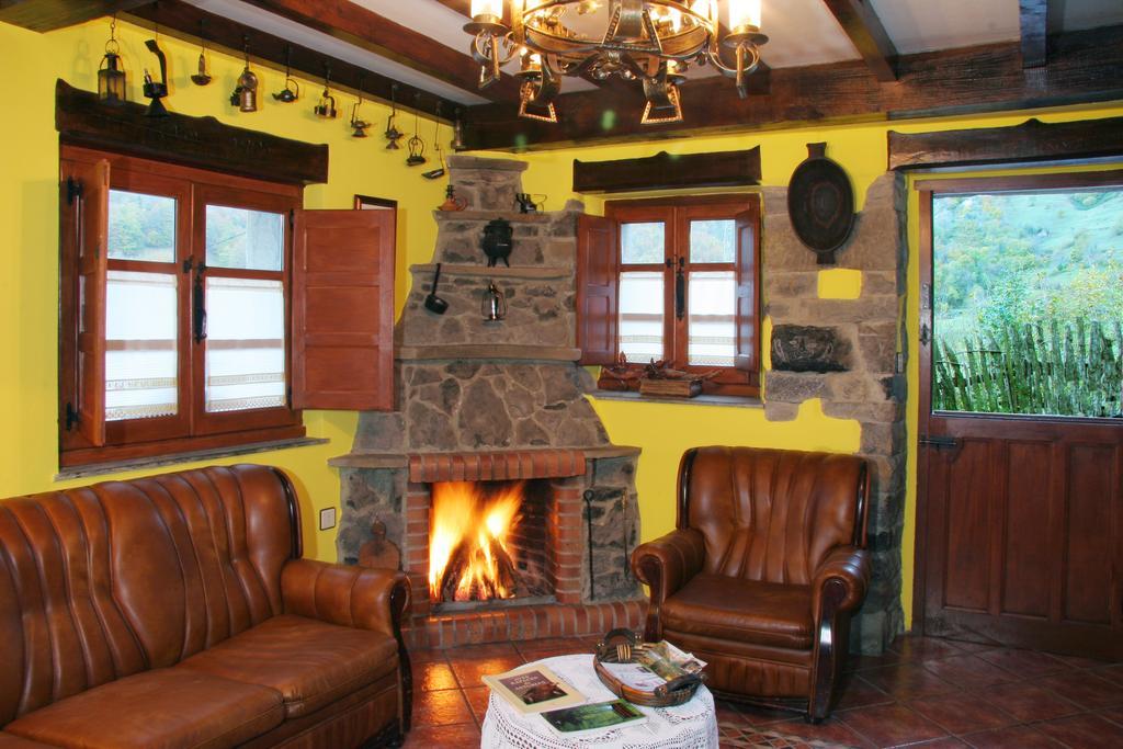 Casas Rurales Prieto Cortes  Room photo